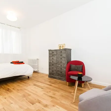 Flat In Apartamento *